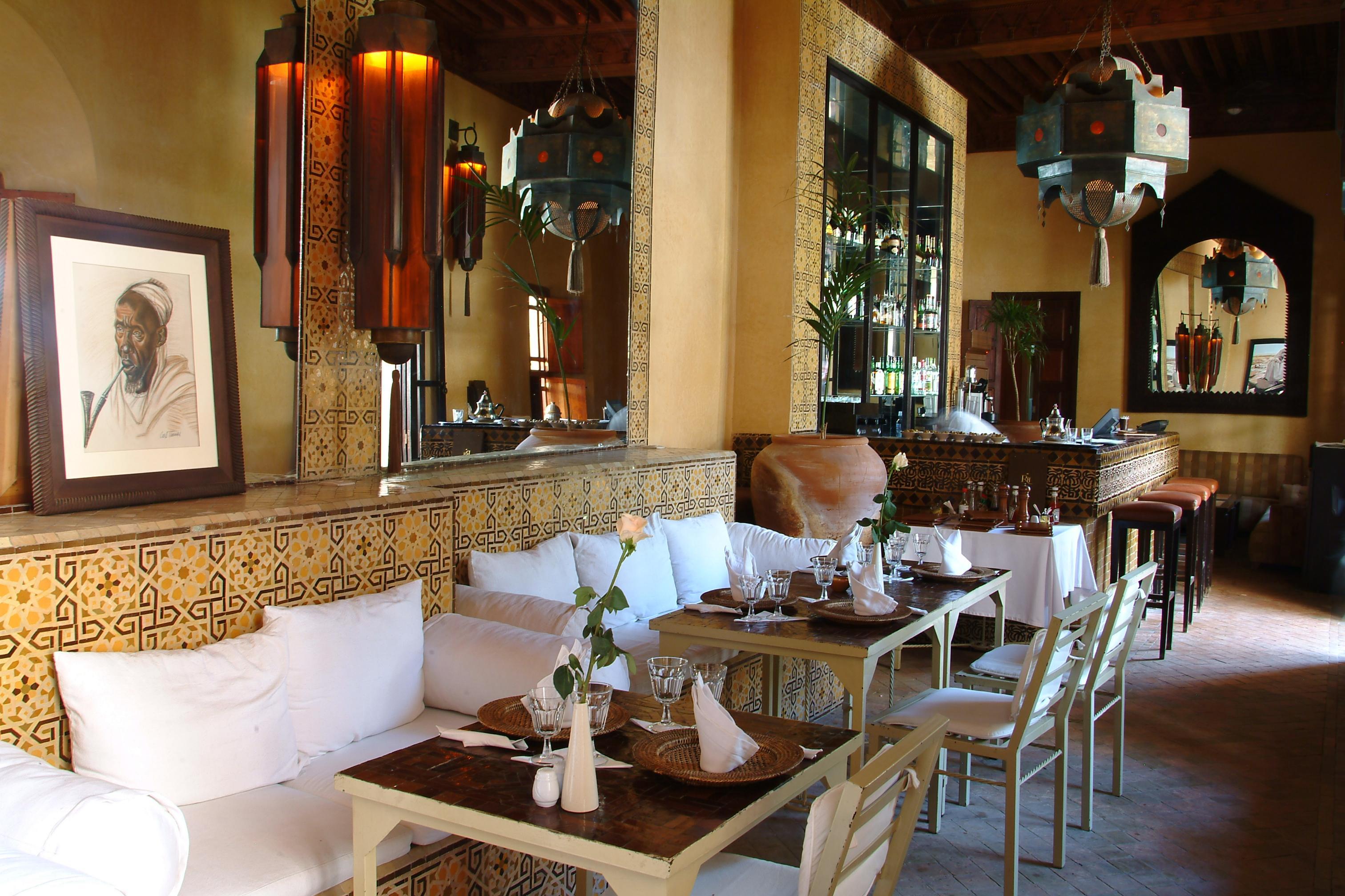 เล ฌาร์แด็ง เดอ ลา กูตูเบีย Hotel มาร์ราเกช ภายนอก รูปภาพ Restaurant in Marrakech